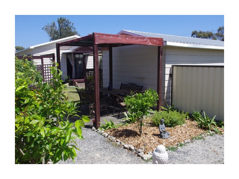 2 Prince Edward Avenue, Culburra Beach NSW 2540