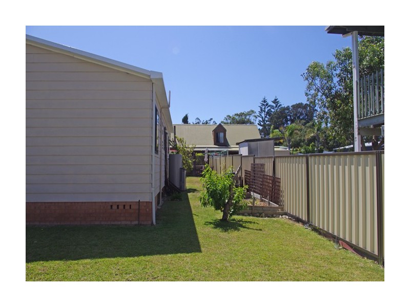 2 Prince Edward Avenue, Culburra Beach NSW 2540