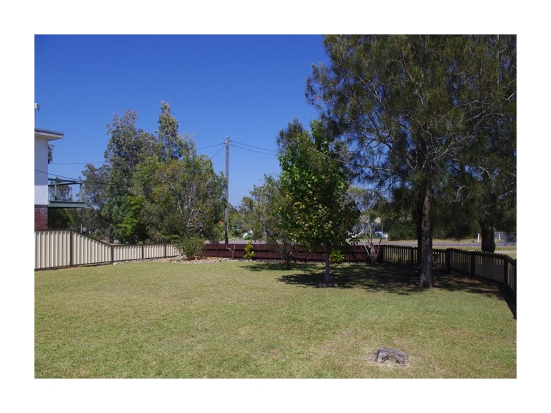 2 Prince Edward Avenue, Culburra Beach NSW 2540