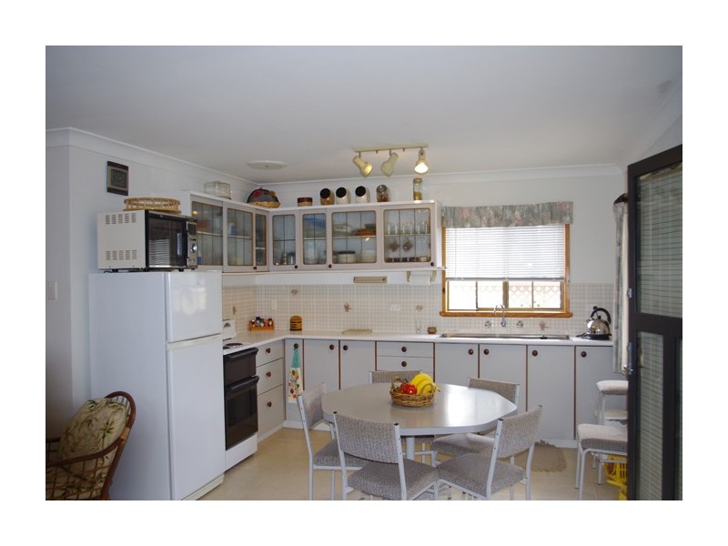 46 Prince Edward Avenue, Culburra Beach NSW 2540