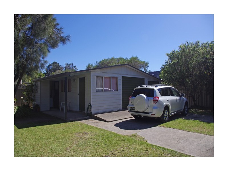 46 Prince Edward Avenue, Culburra Beach NSW 2540