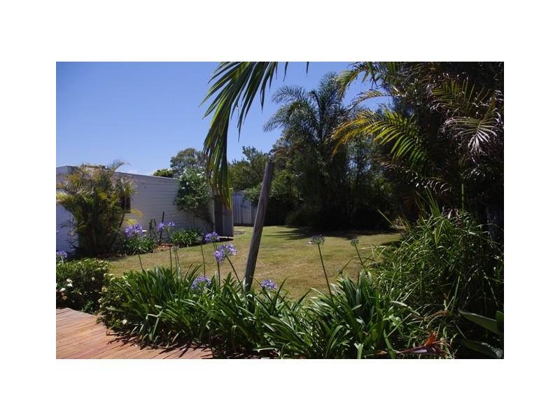 6 West Crescent, Culburra Beach NSW 2540