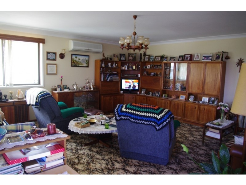 9 Ormonde Crescent, Orient Point NSW 2540