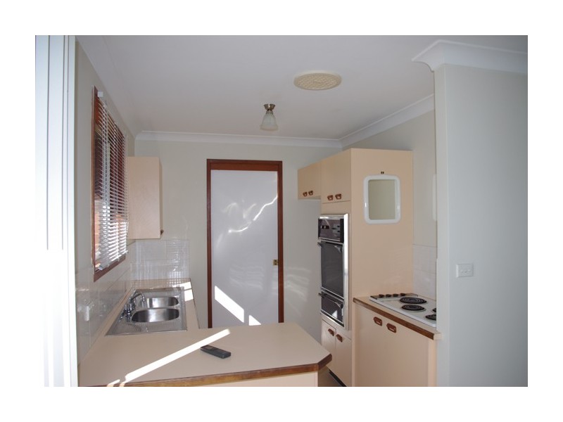 42 Orient Avenue, Orient Point NSW 2540
