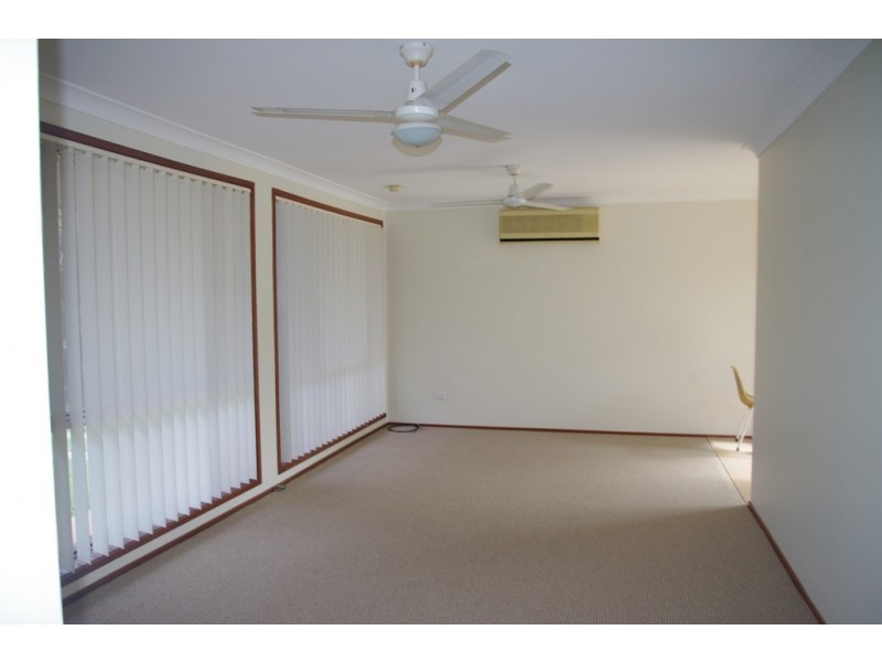42 Orient Avenue, Orient Point NSW 2540