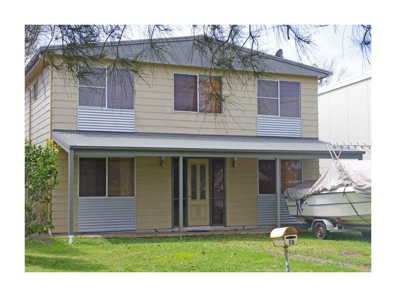 76 Penguins Head Road, Culburra Beach NSW 2540