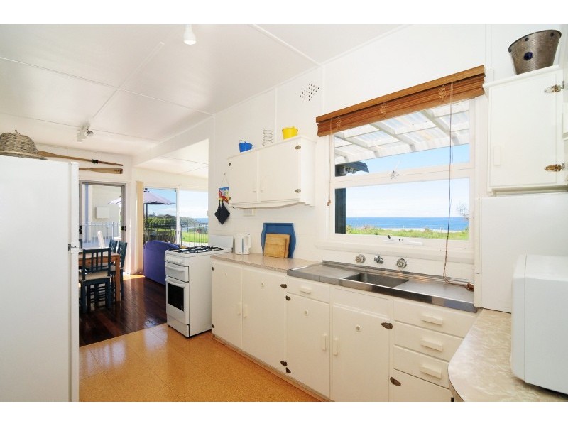5 Farrant Avenue, Culburra Beach NSW 2540