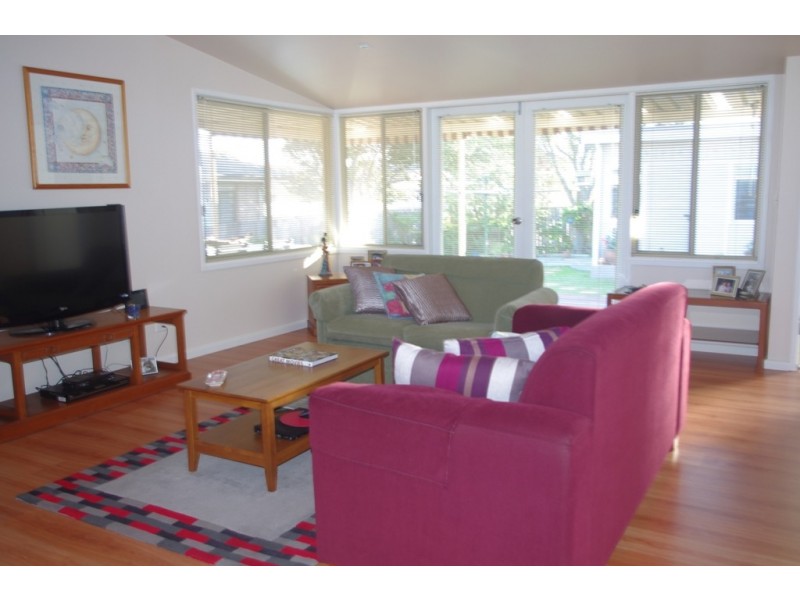 19 Eastbourne Avenue, Culburra Beach NSW 2540