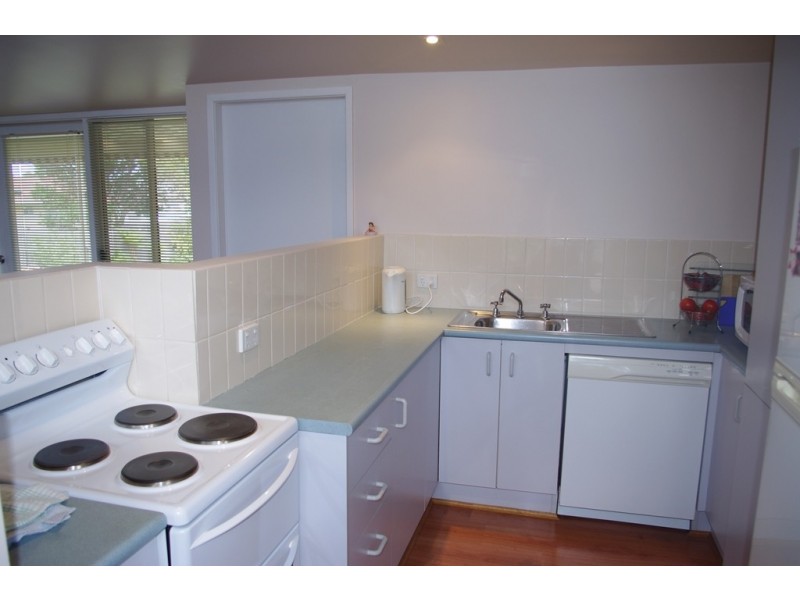 19 Eastbourne Avenue, Culburra Beach NSW 2540