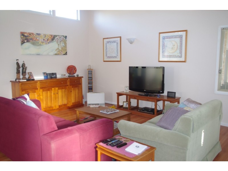 19 Eastbourne Avenue, Culburra Beach NSW 2540