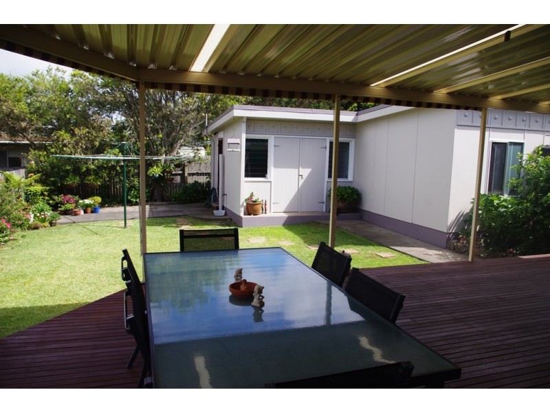19 Eastbourne Avenue, Culburra Beach NSW 2540
