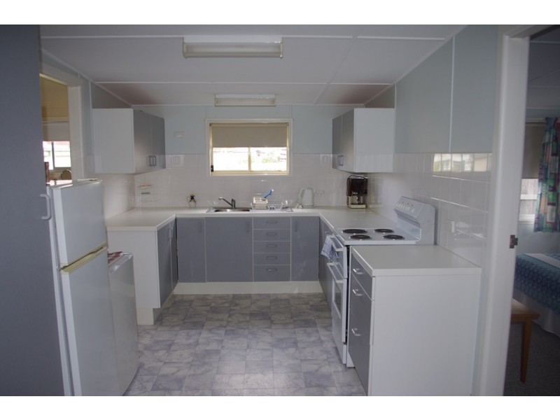 19 Eastbourne Avenue, Culburra Beach NSW 2540