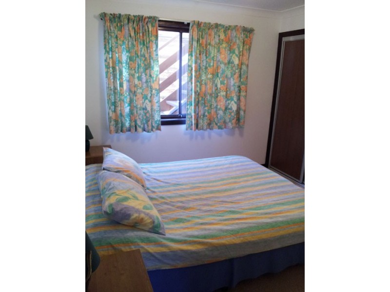 64 Eastbourne Avenue, Culburra Beach NSW 2540