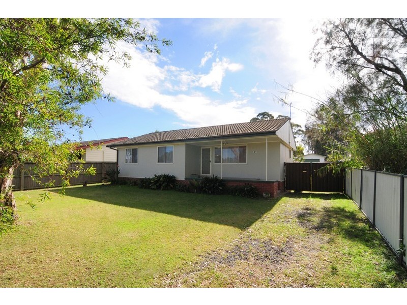 27 Otranto Avenue, Orient Point NSW 2540