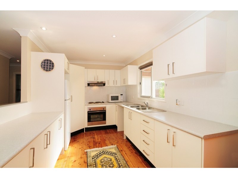 27 Otranto Avenue, Orient Point NSW 2540