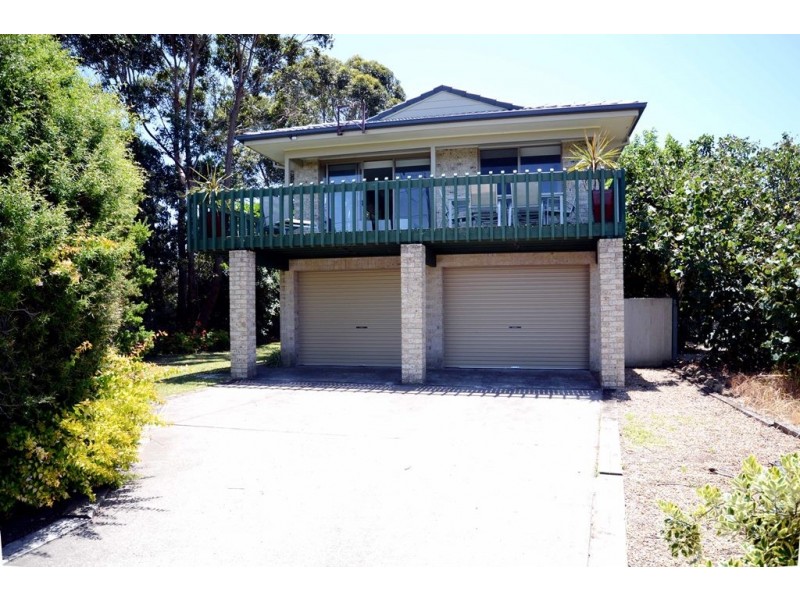 14 Greenway Road, Callala Beach NSW 2540