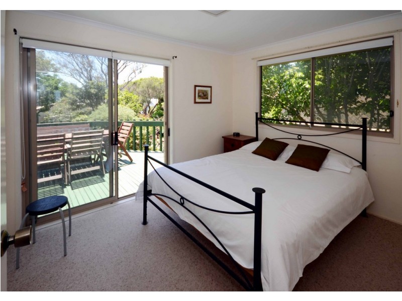 14 Greenway Road, Callala Beach NSW 2540