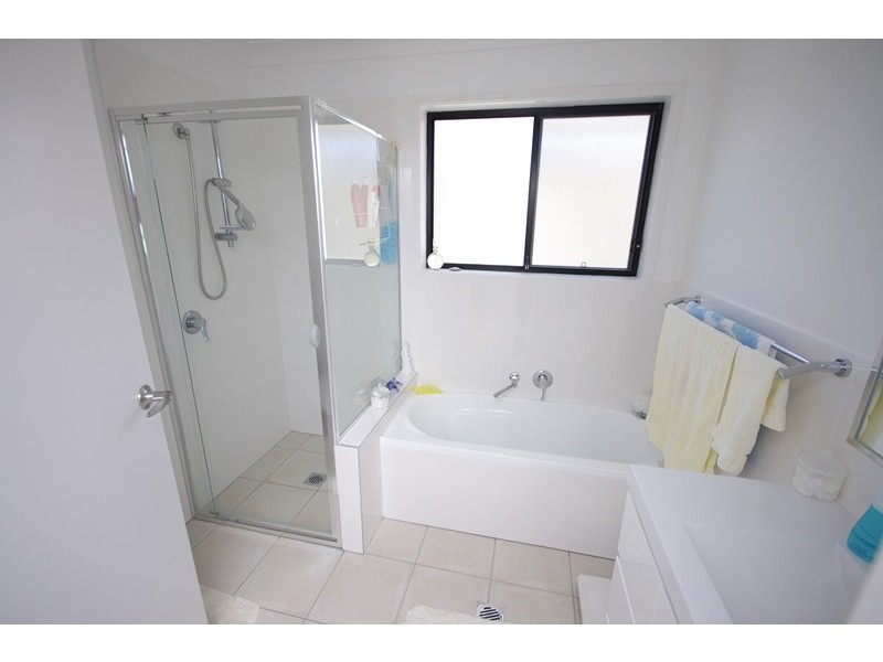 4/112 West Crescent, Culburra Beach NSW 2540