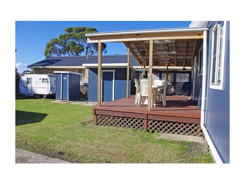 10 Carlton Crescent, Culburra Beach NSW 2540