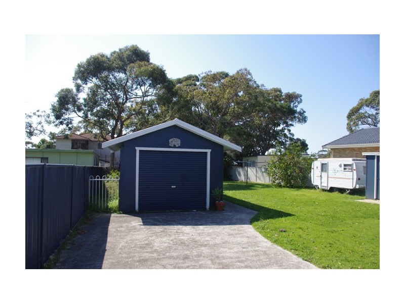 10 Carlton Crescent, Culburra Beach NSW 2540