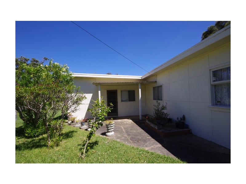 67 Eastbourne Avenue, Culburra Beach NSW 2540