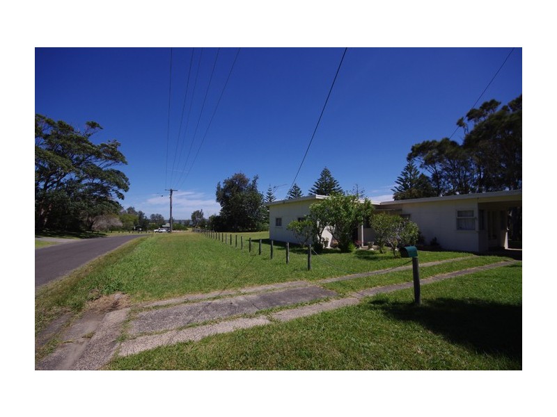 67 Eastbourne Avenue, Culburra Beach NSW 2540
