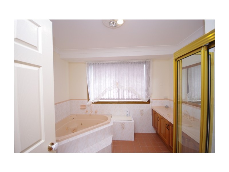 40 East Crescent, Culburra Beach NSW 2540