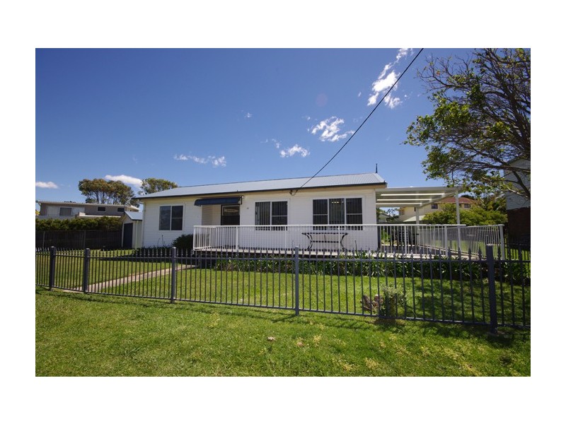 11 Farrant Avenue, Culburra Beach NSW 2540