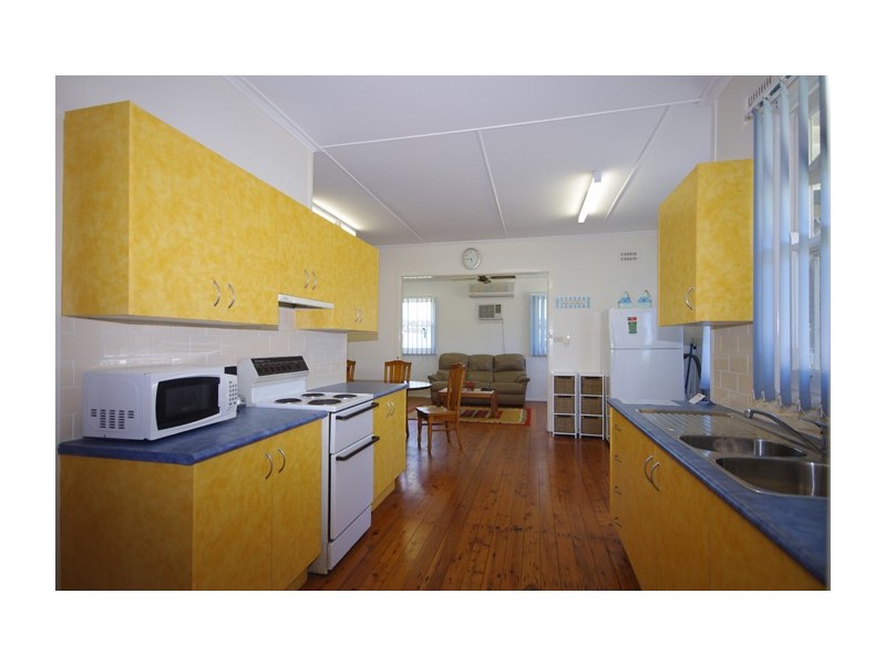 11 Farrant Avenue, Culburra Beach NSW 2540