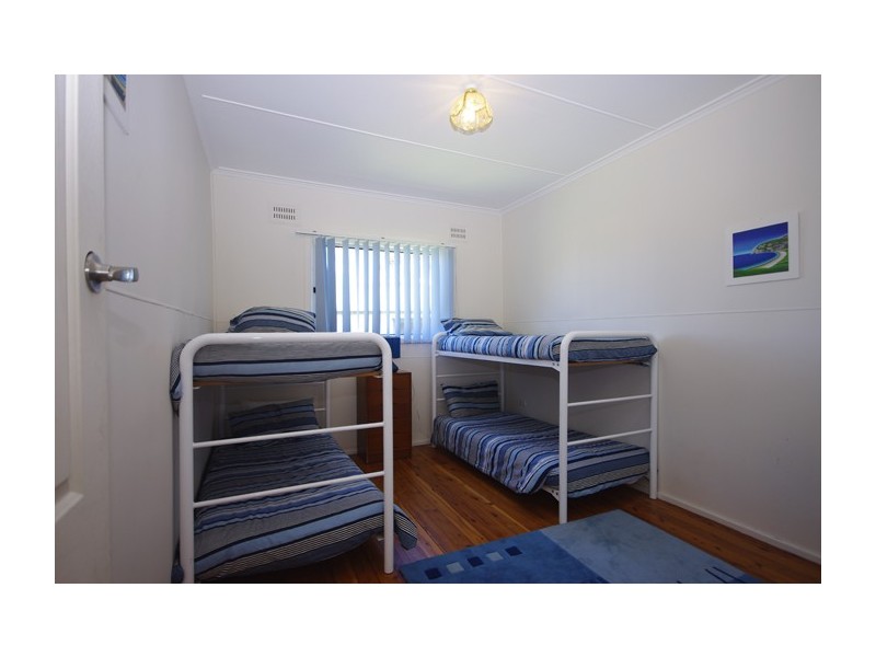 11 Farrant Avenue, Culburra Beach NSW 2540