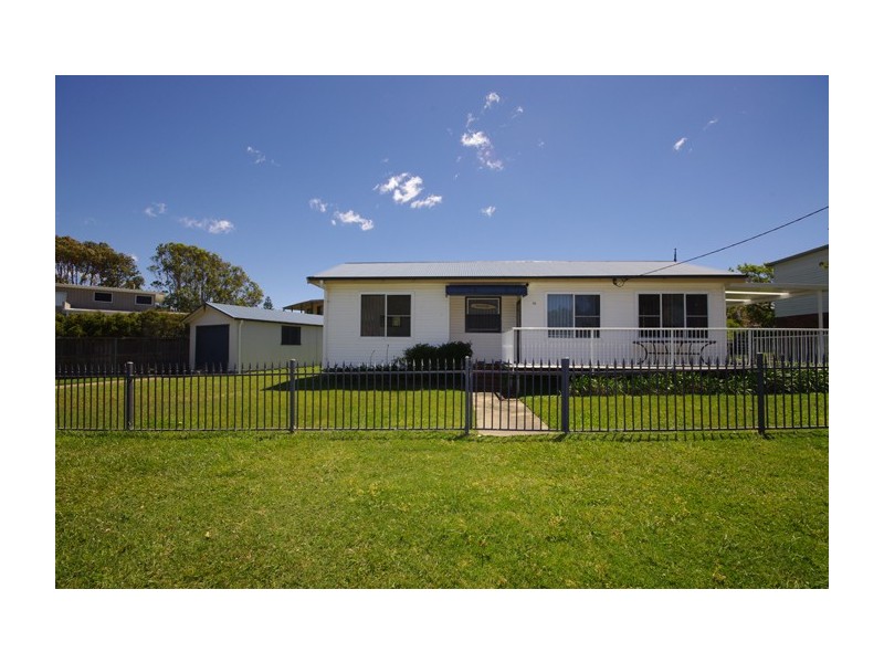 11 Farrant Avenue, Culburra Beach NSW 2540