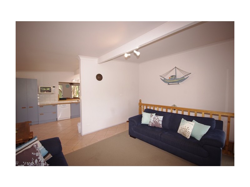73 Greenbank Grove, Culburra Beach NSW 2540
