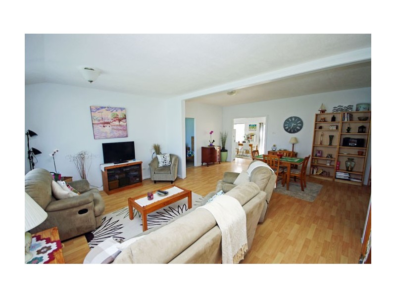 103 Prince Edward Avenue, Culburra Beach NSW 2540