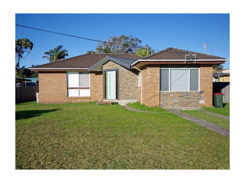 4 Mowbray Road, Culburra Beach NSW 2540