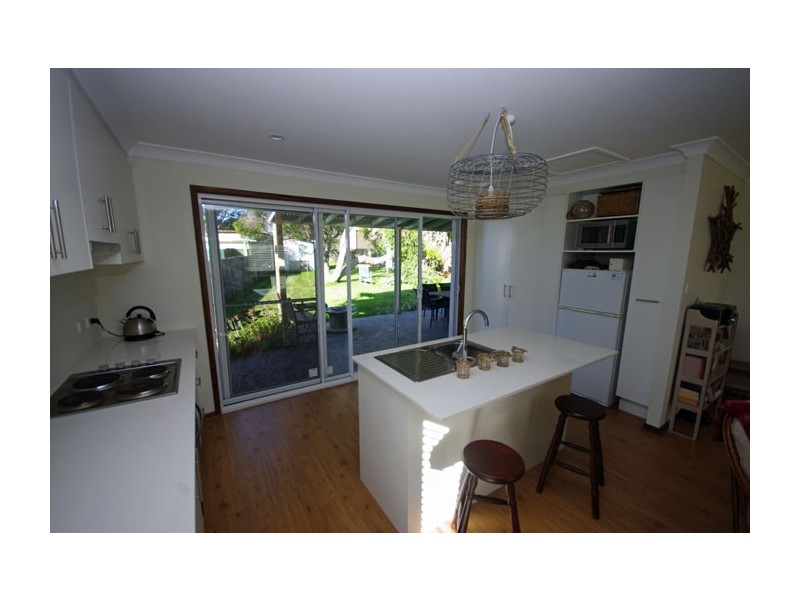 4 Mowbray Road, Culburra Beach NSW 2540