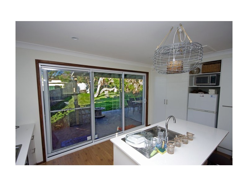 4 Mowbray Road, Culburra Beach NSW 2540