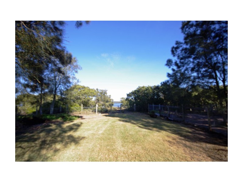 15 Addison Road, Culburra Beach NSW 2540