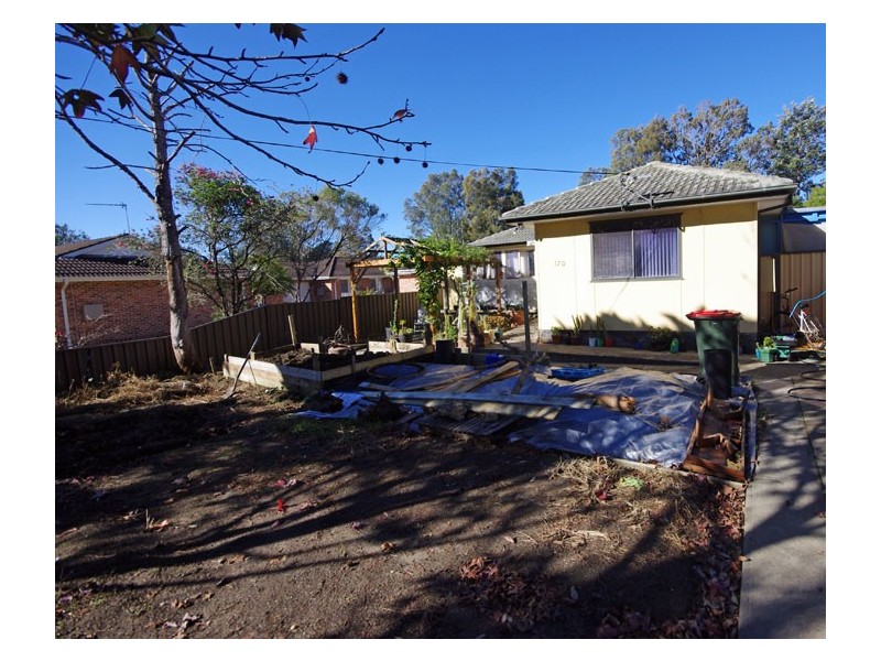 170 Prince Edward Avenue, Culburra Beach NSW 2540