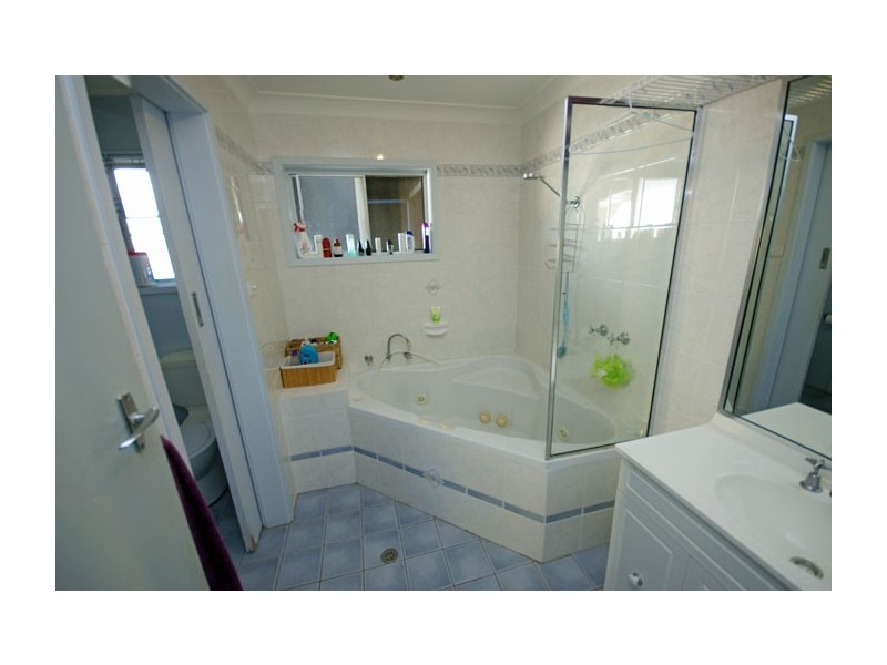 170 Prince Edward Avenue, Culburra Beach NSW 2540