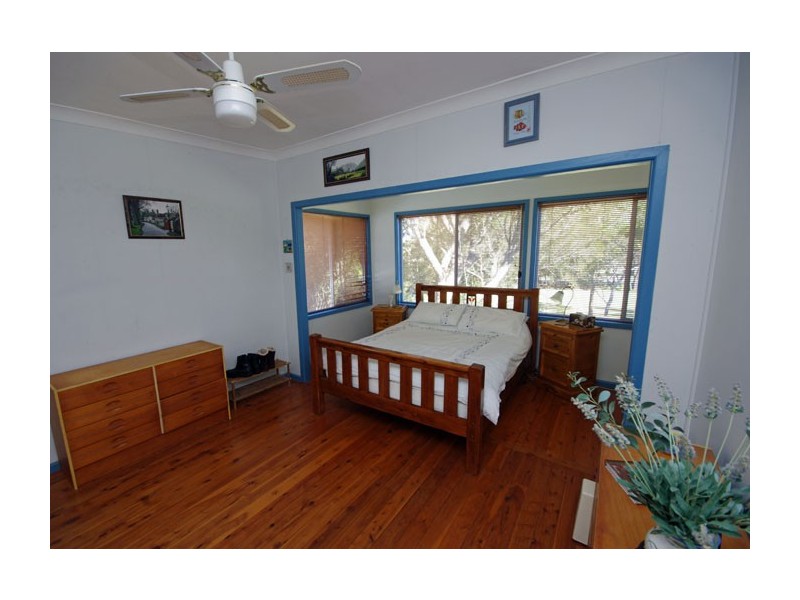 18 Prince Edward Avenue, Culburra Beach NSW 2540