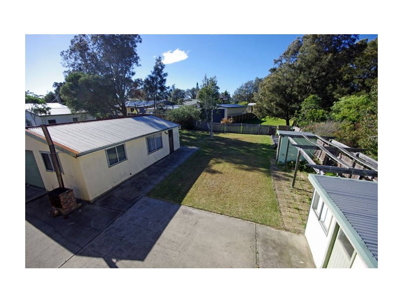 18 Prince Edward Avenue, Culburra Beach NSW 2540