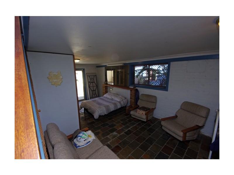 18 Prince Edward Avenue, Culburra Beach NSW 2540