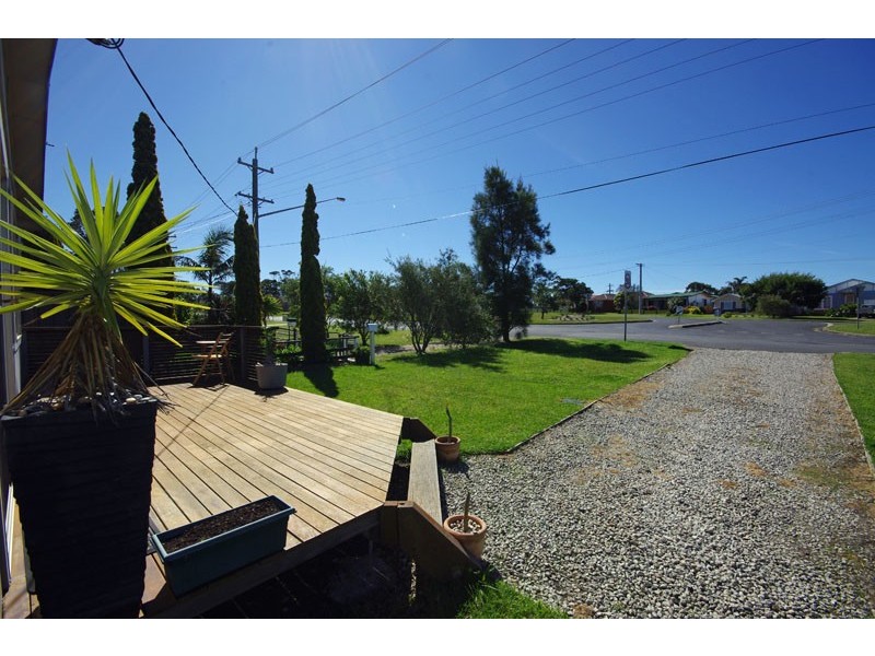 94 The Lake Circuit, Culburra Beach NSW 2540