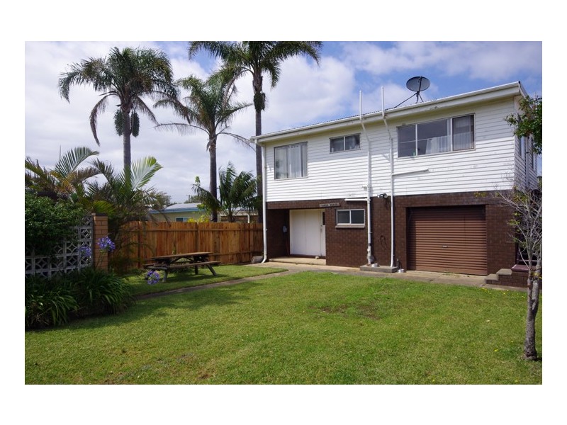 100 Penguins Head Road, Culburra Beach NSW 2540