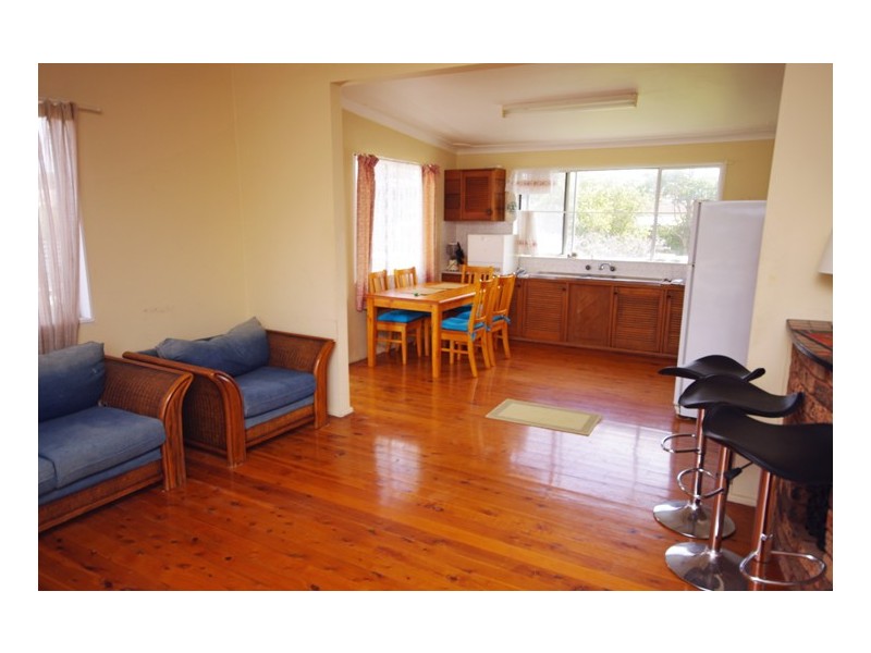 100 Penguins Head Road, Culburra Beach NSW 2540