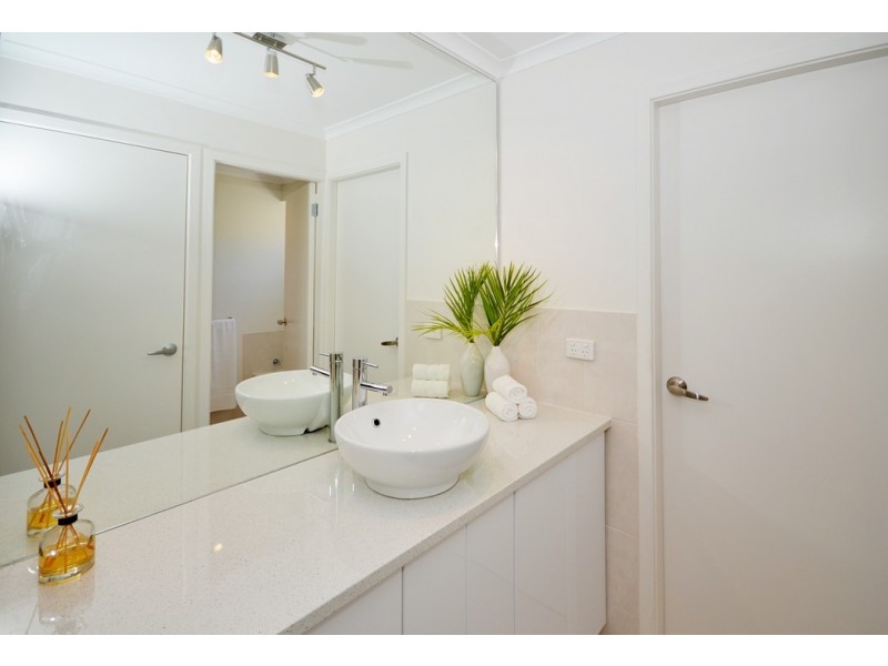 19 Orient Point Road, Culburra Beach NSW 2540