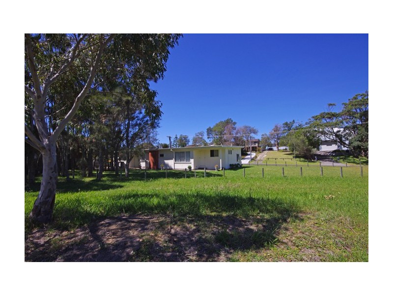 67 Eastbourne Avenue, Culburra Beach NSW 2540