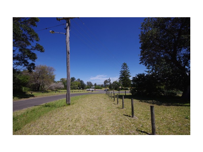 67 Eastbourne Avenue, Culburra Beach NSW 2540