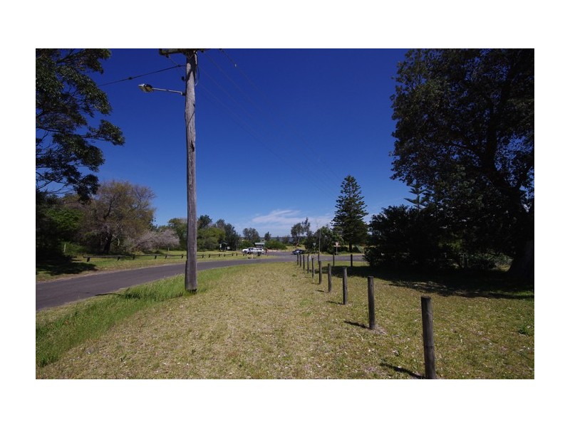 67 Eastbourne Avenue, Culburra Beach NSW 2540