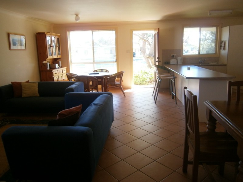 10 Nowra Road, Currarong NSW 2540